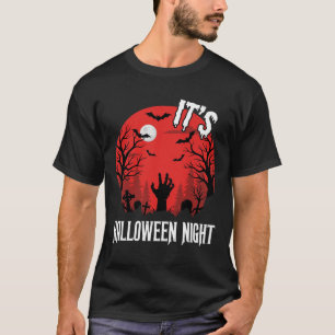 Camiseta Vetor de Cemitério Assustador na Noite de Hallowee