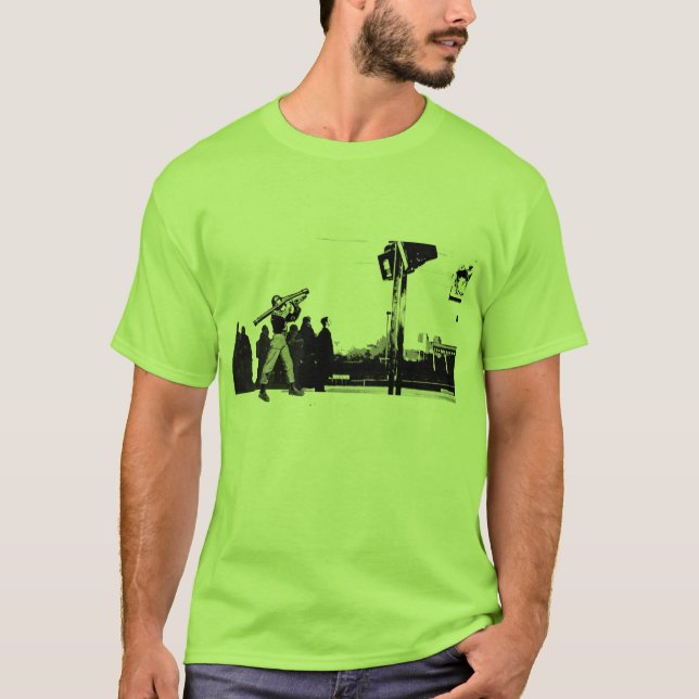 Camiseta Viagem ao trabalho APROVADA! (Frente)