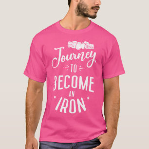 Camiseta Viagem Para Se Tornar Um Ferro Para Um Kickboxi Ki