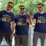 Camiseta Viagem Personalizável para Las Vegas Festa de Desp<br><div class="desc">Personalize suas próprias camisetas de viagem para a festa de despedida de solteiro para uma escapada em Las Vegas. Uma camiseta legal com elementos essenciais de cassino, como um baralho de cartas, fichas de pôquer e roleta com Viagem para Vegas em letras amarelas. Camisetas divertidas para jogadores para todo o...</div>