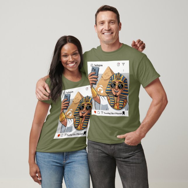 Camiseta Viajando Como um Faraó (Unissex)