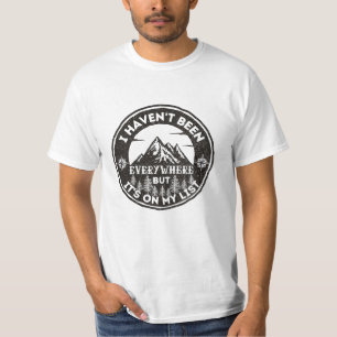 Camiseta viajante divertido do mundo ainda não estive em to