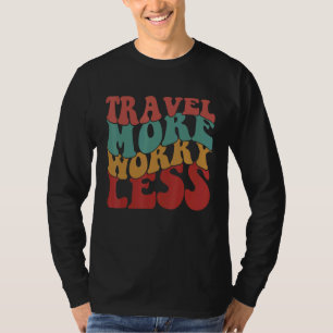 Camiseta Viaje Mais Preocupe Menos Estética Retro Colorido 