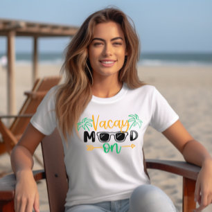 Camiseta Víblias de Vacinação "Vacay Mood On"