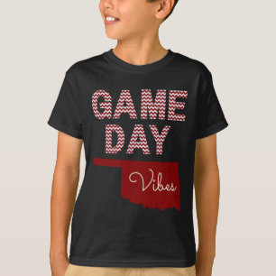 Camiseta Víblias do Dia de Futebol de Oklahoma Caem na Fila