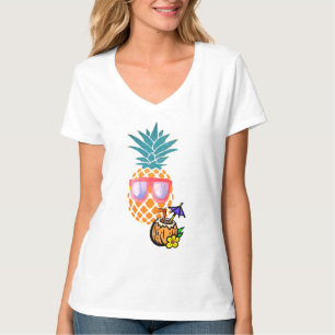 Camiseta Víbos de praia, abacaxi com óculos de sol