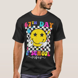 Camiseta Vibrações do 67º Dia de Escola 67 Meme Rosto Sorri