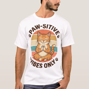 Camiseta Vibrações Positivas Apenas Gato Meditando Design R