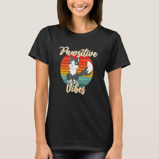 Camiseta Vibrações Positivas Pata de Gato Estilo Retrô