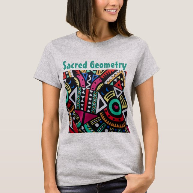 Camiseta Vibrant Afro-Centric Geometric Pattern – Bold Trib (Frente)