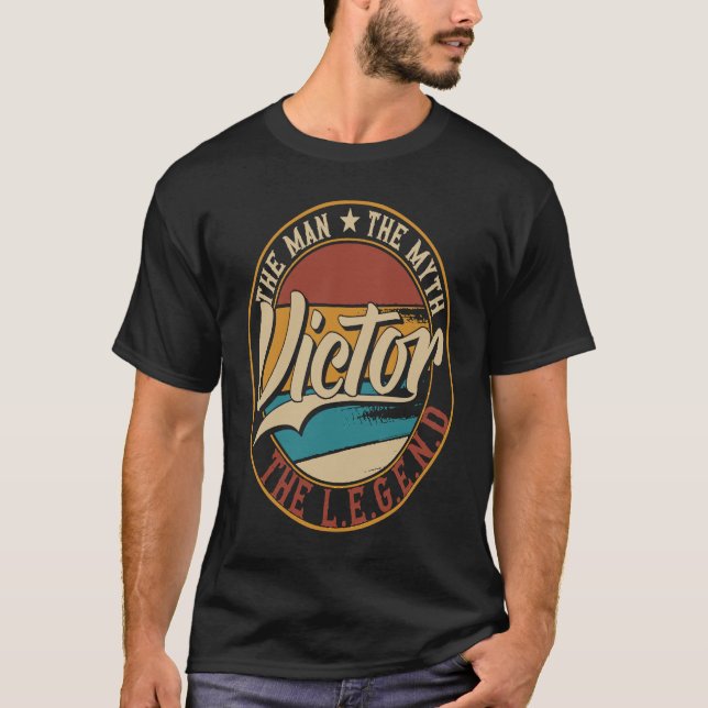 Camiseta Victor O homem mito a lenda (Frente)