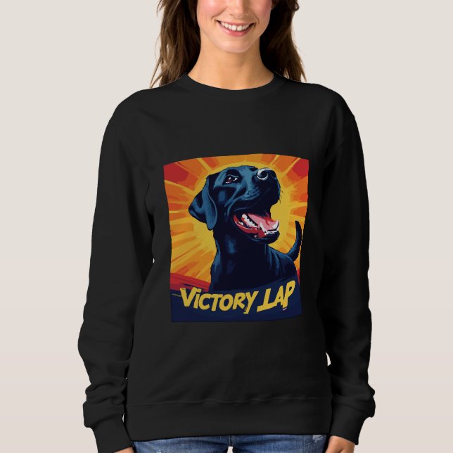 Camiseta Victory Lap Black Labrador Sweatshirt - Dog Lover  (Frente)