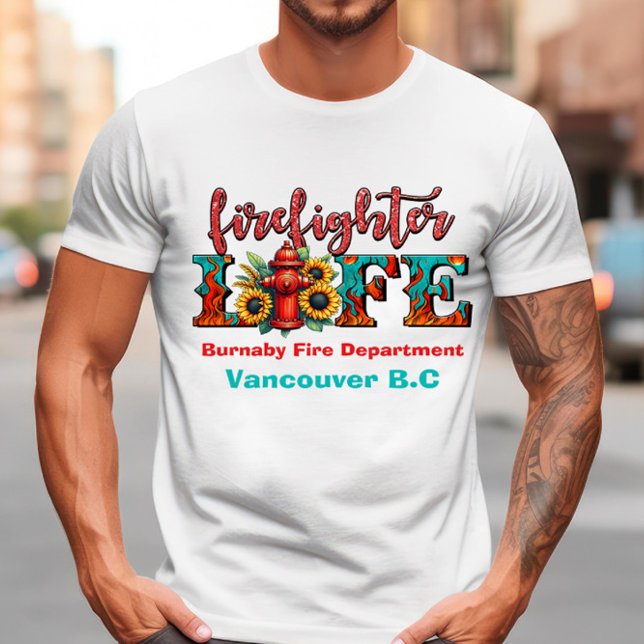 Camiseta Vida de bombeiro em arte vibrante (Criador carregado)