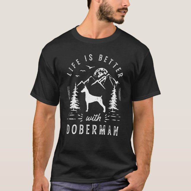 Camiseta Vida de Dobermann é Melhor Mãe Pai Cachorro (Frente)
