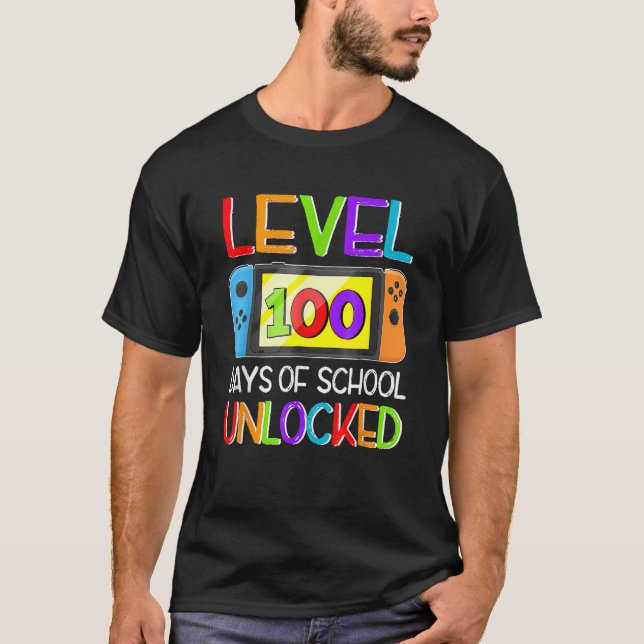 Camiseta Video Game Level 100 Days Of School Unlocked Gamer (Frente)