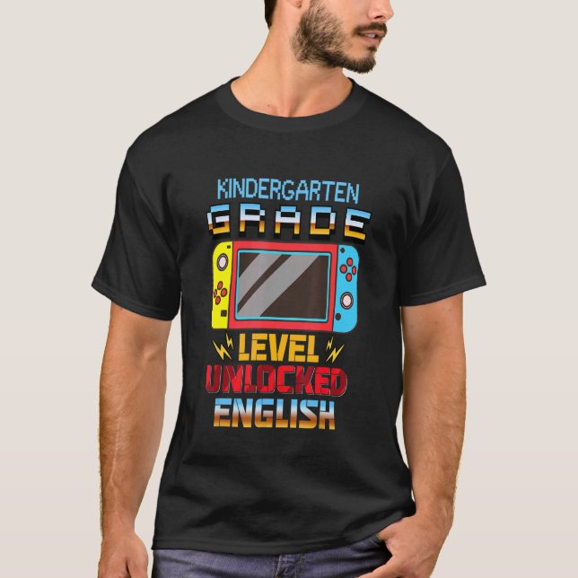 Camiseta Video Gamer Kindergarten Level Desbloqueado Ba Ing (Frente)