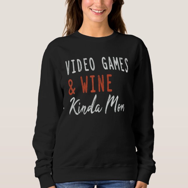 Camiseta Video Games And Wine Kinda Mom   Gamer For Men Wom (Frente)