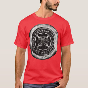Camiseta Viking Runes Pendant Design