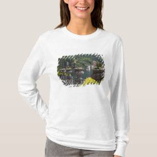 Camiseta Villa Monastero, jardins e orla do lago, Varenna,