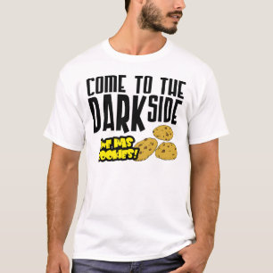 Camiseta Vindo ao lado escuro