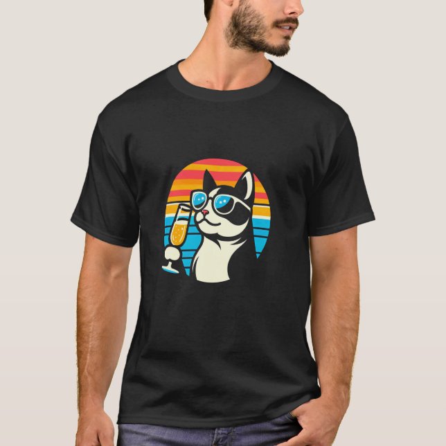 Camiseta Vinho Espumante Festa Presente de Gato (Frente)