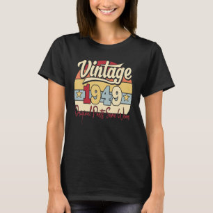 Camiseta Vintage 1949 Peças Originais Algum Desgaste Retro