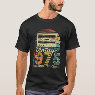 Camiseta Vintage 1975 - Cassete retrô 1975 51rua - Aniversá