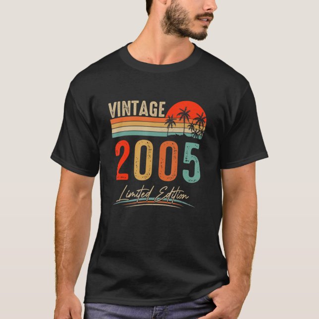 Camiseta Vintage 2005 18º aniversário 18 anos (Frente)