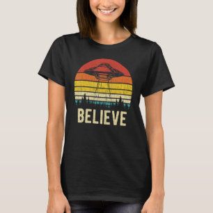 Camiseta Vintage Alienígena Ufo Acredita Alienígena Ufo Men