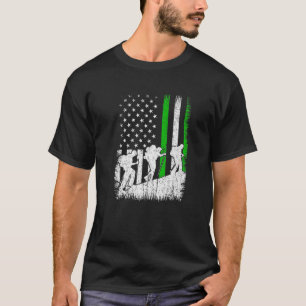 Camiseta Vintage American Flag Mountain Climbing St. Patric