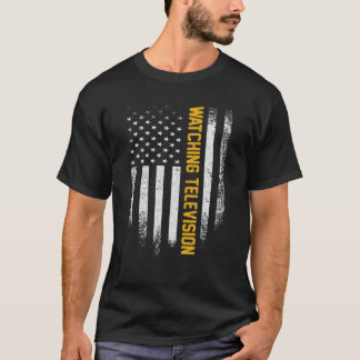 Camiseta Vintage American Flag Watching TV Television Funny