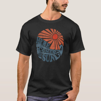 Camiseta Vintage aqui vem a Sun Cute Retro 70's Beach V