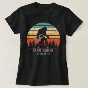 Camiseta Vintage Bigfoot Sobrevivente de câncer Cinza Fita