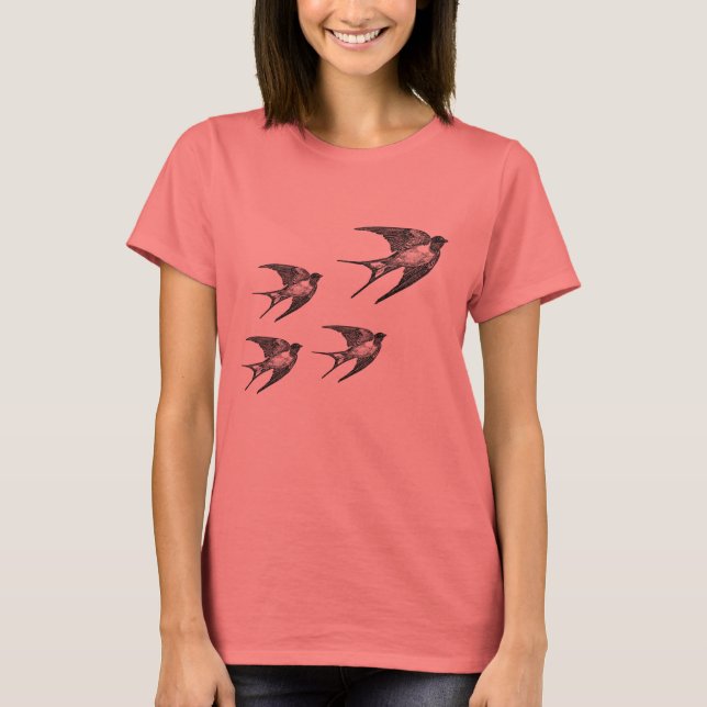 Camiseta Vintage Black Swallow Design (Frente)