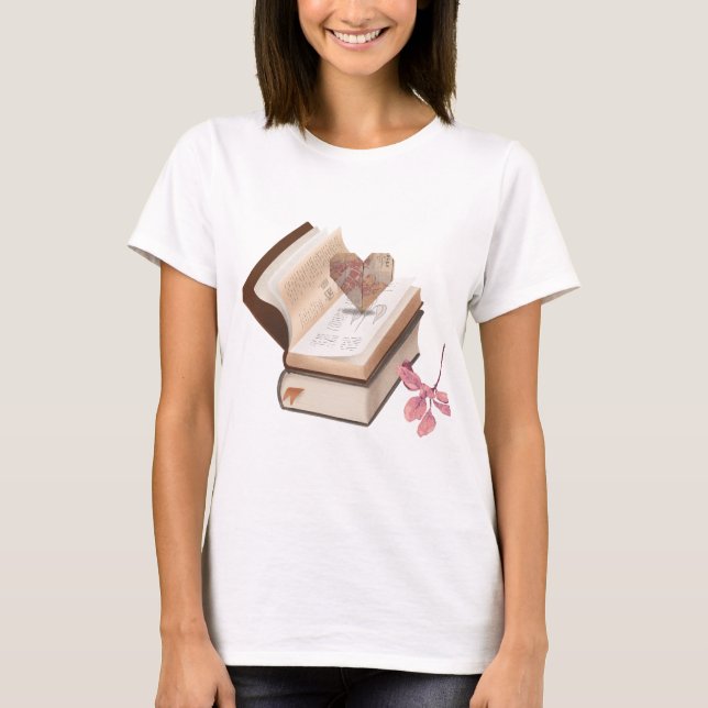 Camiseta  Vintage Book Aesthetic with Heart Map & Botanical (Frente)