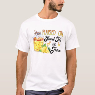 Camiseta Vintage Criada Em Chá Doce E Jesus Ama Chr