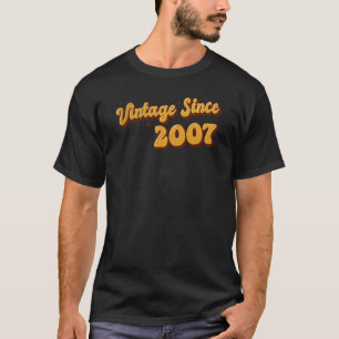 Camiseta Vintage desde 2007 16 anos sendo uma Perfeição 16