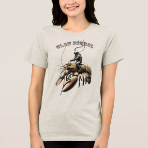 Camiseta Vintage Diver Riding a Giant Clawer Lobster URM