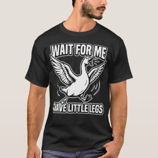 Camiseta Vintage Espere Por Mim Tenho Pernas Curtas
