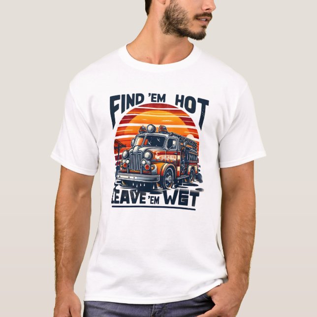 Camiseta Vintage Fire Truck Graphic T Shirt (Frente)