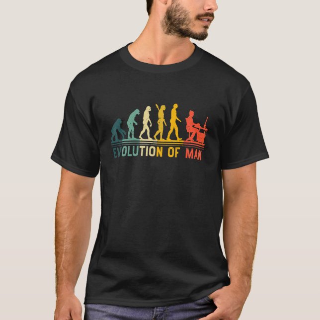 Camiseta Vintage Gamer Evolution Man (Frente)