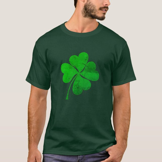 Camiseta Vintage Green Lucky Clover Rua. Dia de Patrick (Frente)