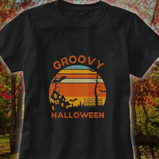 Camiseta Vintage Groovy Halloween (Criador carregado)