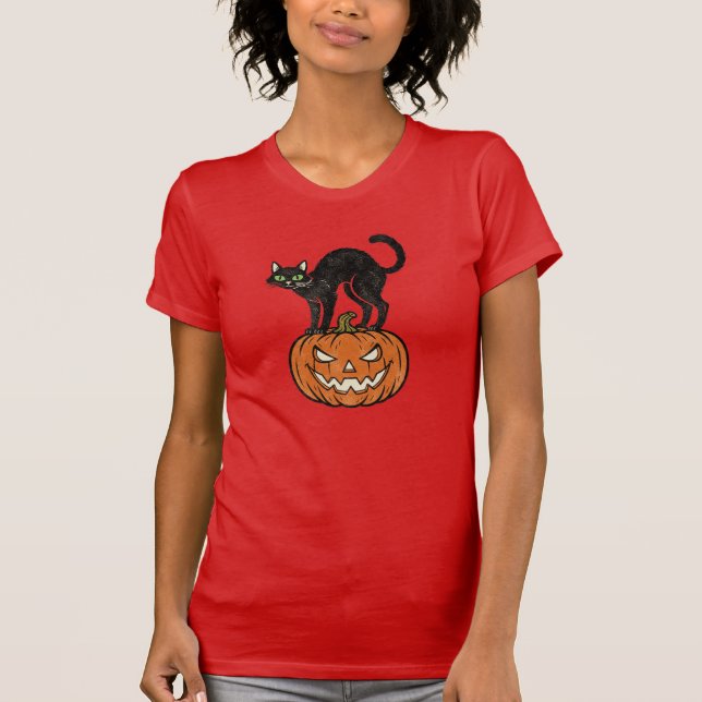 Camiseta Vintage Halloween Black Cat & Pumpkin Retro Design (Frente)