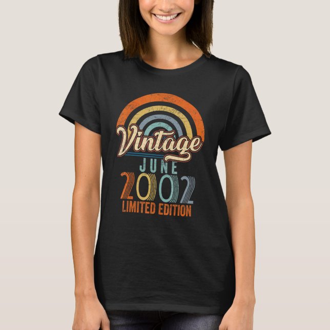 Camiseta Vintage June 2002 20 Birthday (Frente)