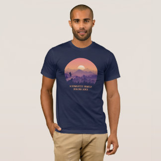 Camiseta Vintage Mountain Forest Hiker - Corão roxo sunset