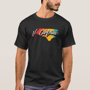 Camiseta Vintage North Carolina Retro 70s Stripes Vintage U