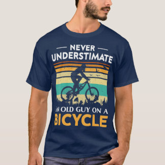Camiseta Vintage Nunca Subestima Uma Cara Antiga Em Uma Bic