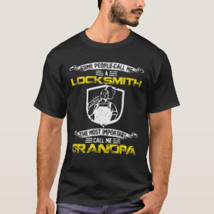 Camiseta Vintage O Mais Importante Me Chame De Vovô Cadeado