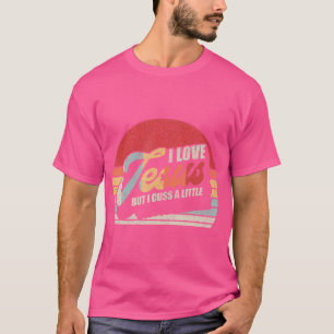 Camiseta Vintage Retro Eu Amo Jesus Mas Eu Cuido Um Pequeno
